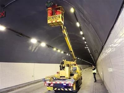 溫州市公路管理局公路養護管理處 堅持 路況為王 ,鑄就品質公路
