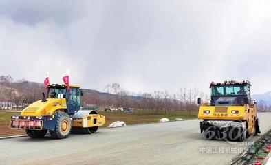 征戰雪山高原!徐工道路機械打通青海交通大動脈!
